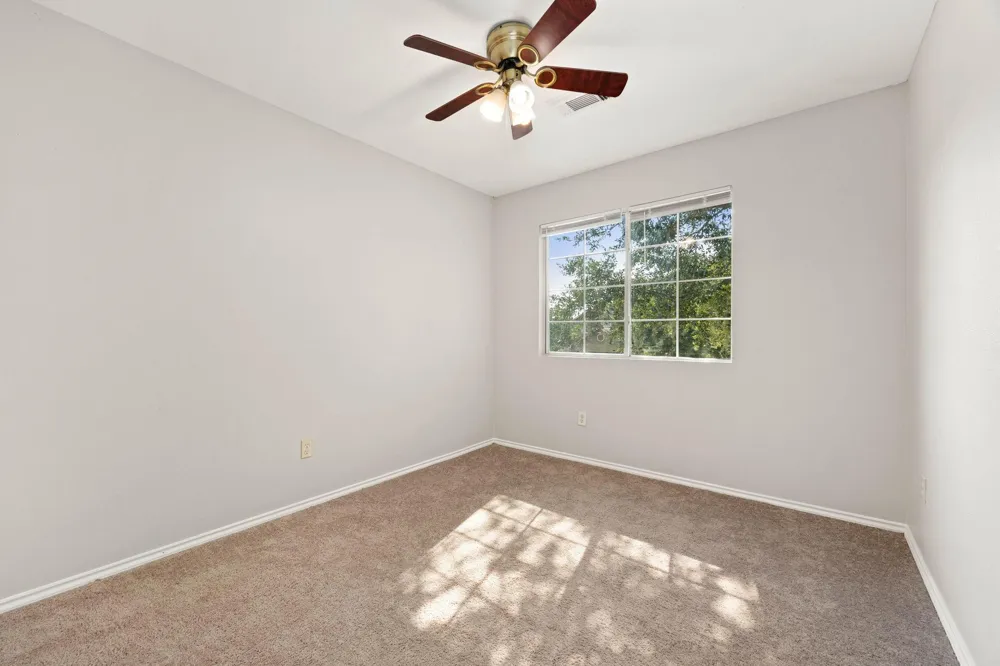 19714 Shores Edge Drive Tomball, TX 77375