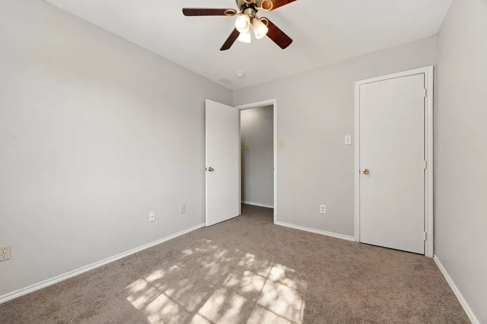19714 Shores Edge Drive Tomball, TX 77375