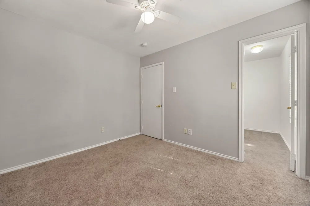 19714 Shores Edge Drive Tomball, TX 77375