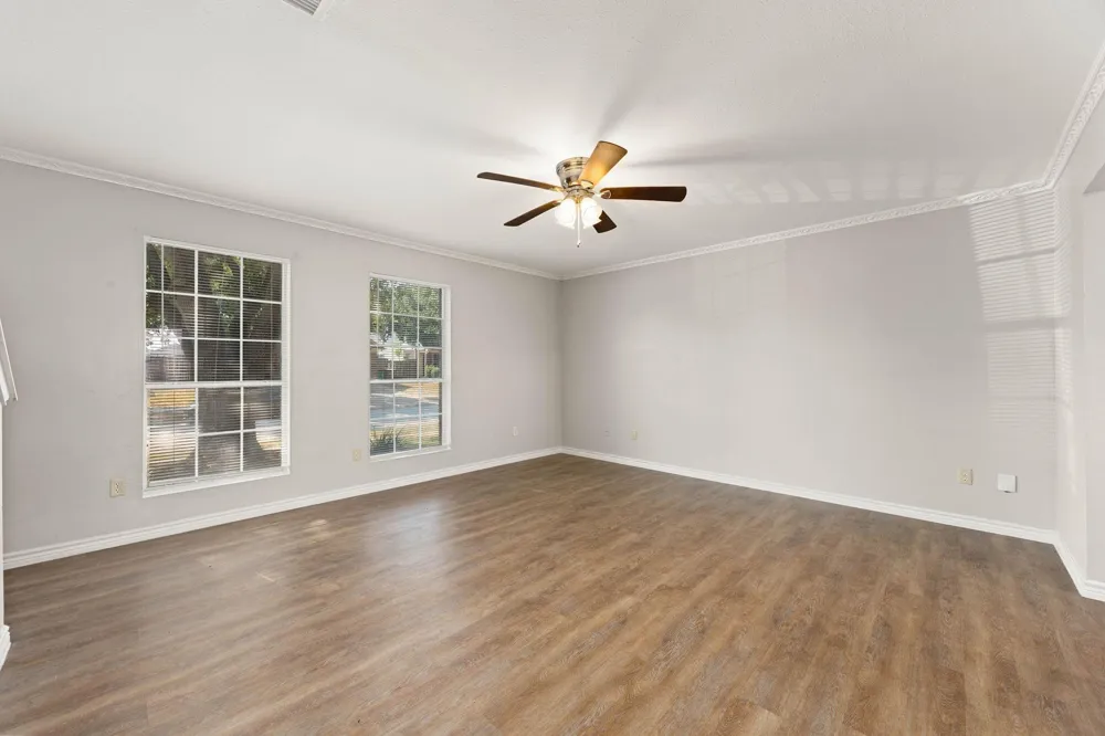 19714 Shores Edge Drive Tomball, TX 77375