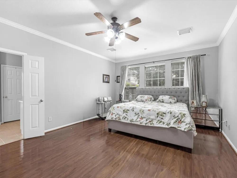 2507 Stonebury Lane Sugar Land, TX 77479