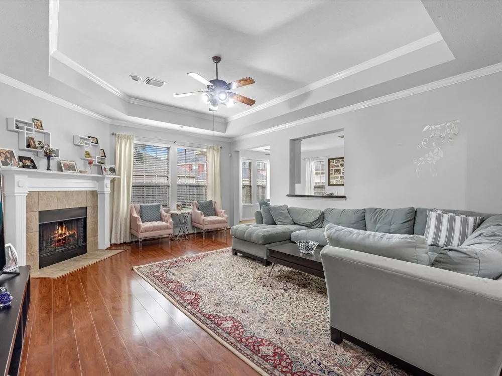 2507 Stonebury Lane Sugar Land, TX 77479