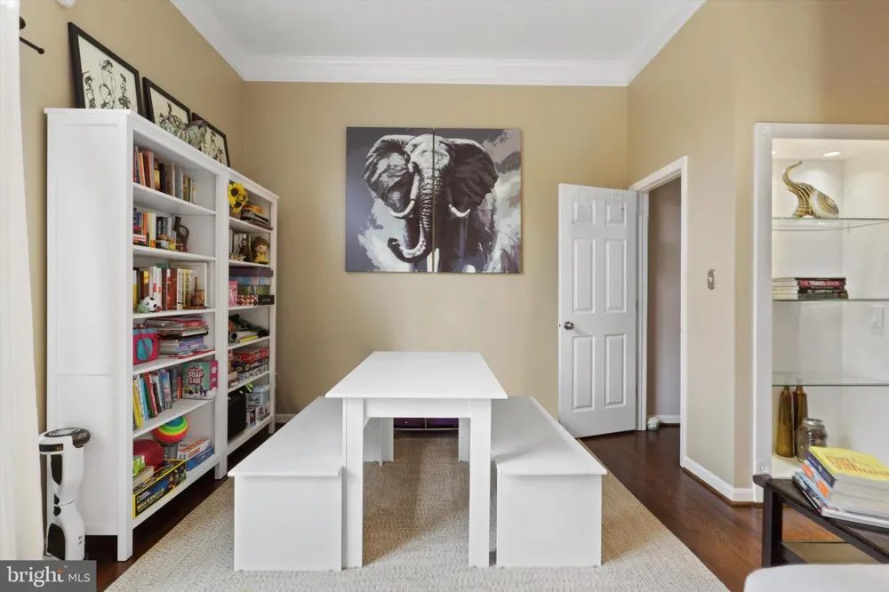 7010 LEESTONE STREET Springfield, VA 22151