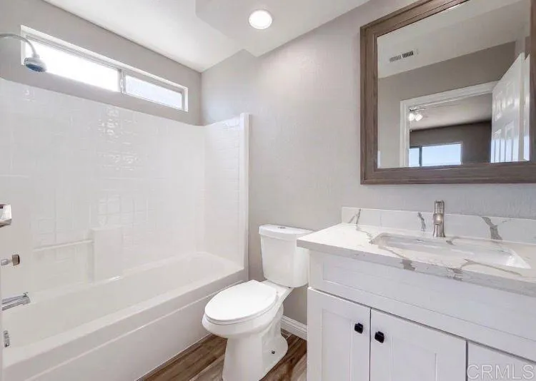 16960 sorrento Ln Victorville, CA 92395
