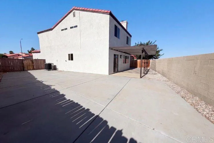 16960 sorrento Ln Victorville, CA 92395