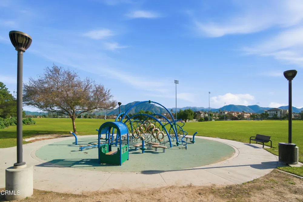 237 Trellis Place Camarillo, CA 93012