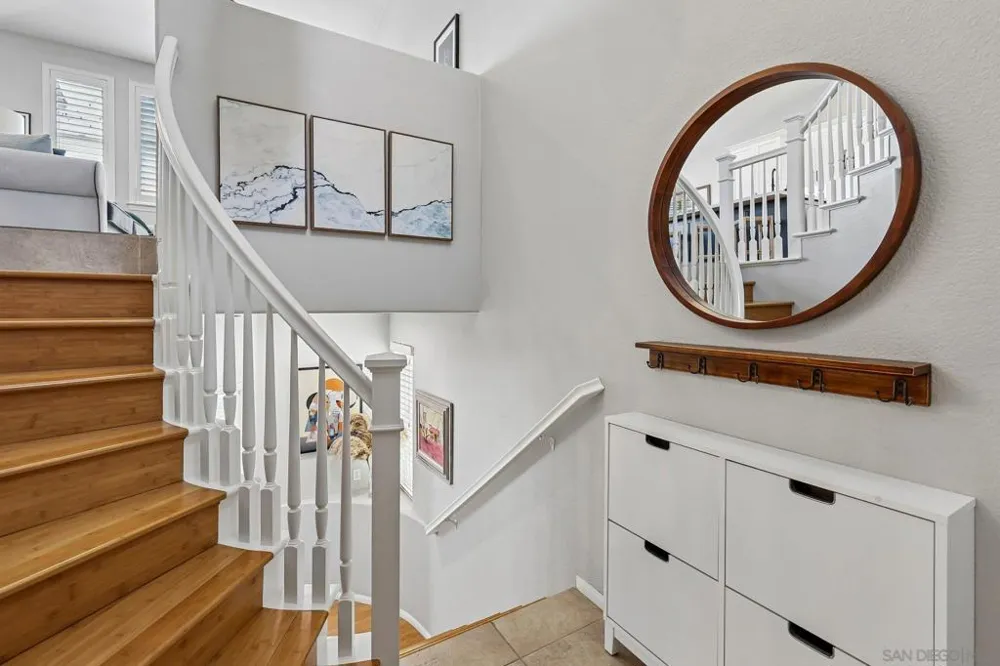3156 Harbor Ridge Ln San Diego, CA 92103