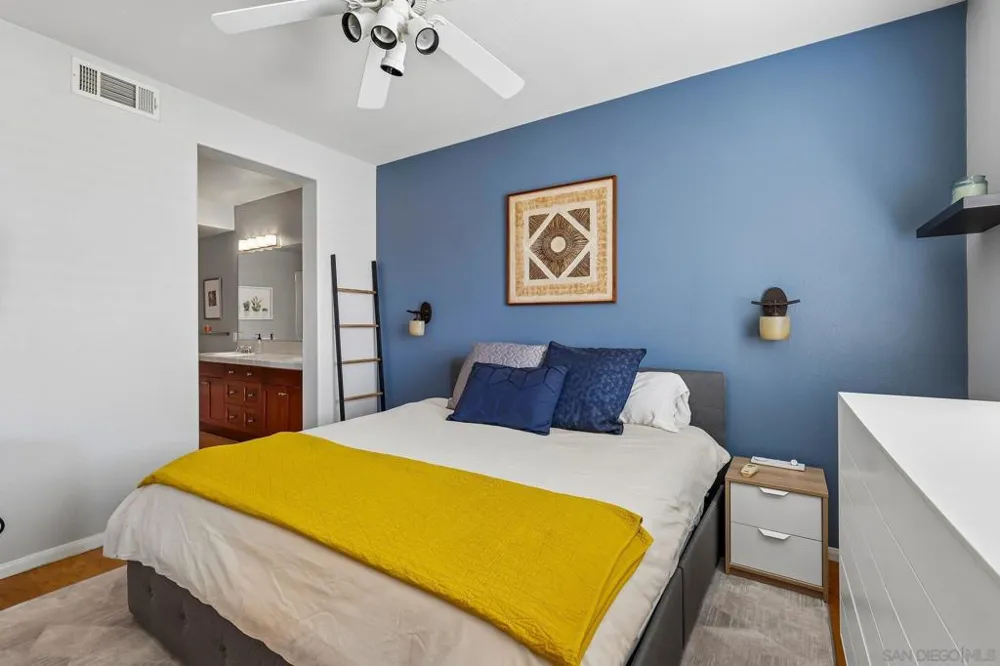 3156 Harbor Ridge Ln San Diego, CA 92103