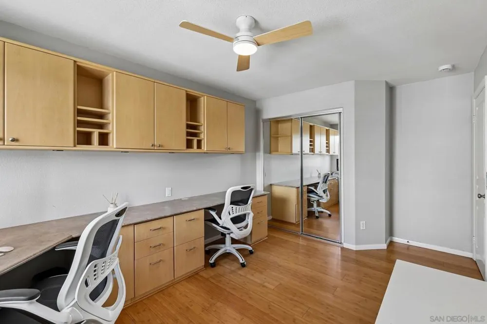 3156 Harbor Ridge Ln San Diego, CA 92103