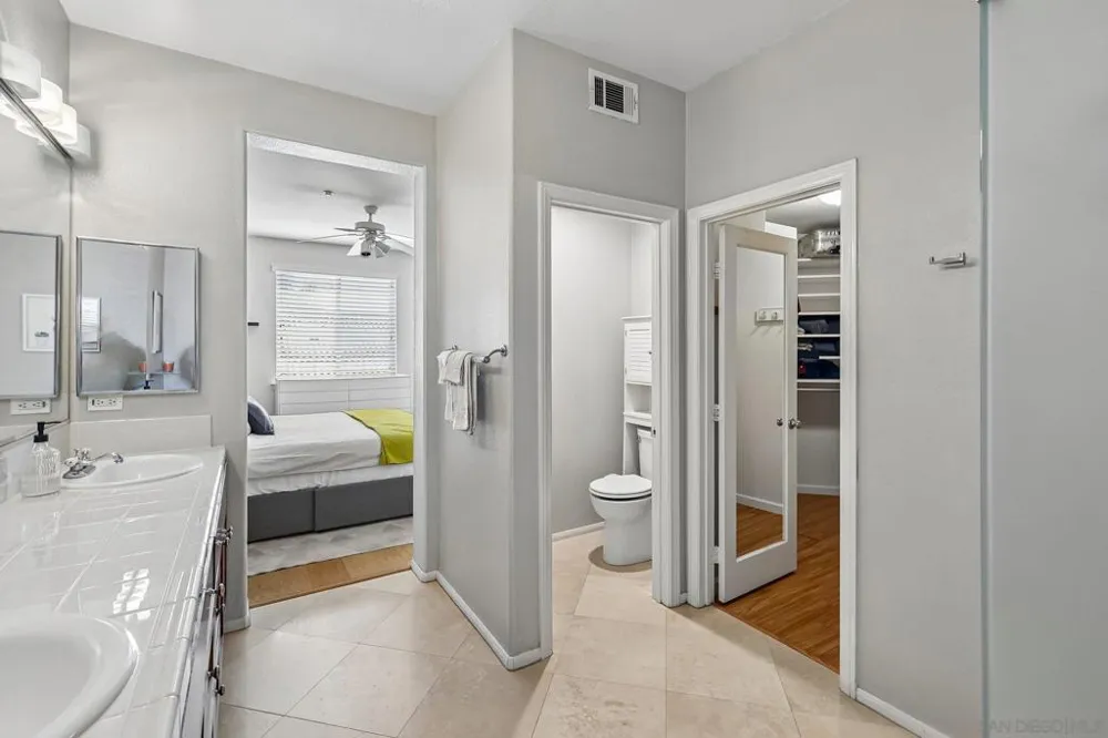 3156 Harbor Ridge Ln San Diego, CA 92103