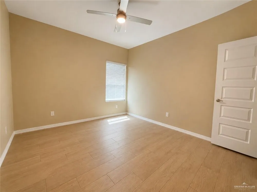 3101 W Sandlewood Street #1 Edinburg, TX 78541
