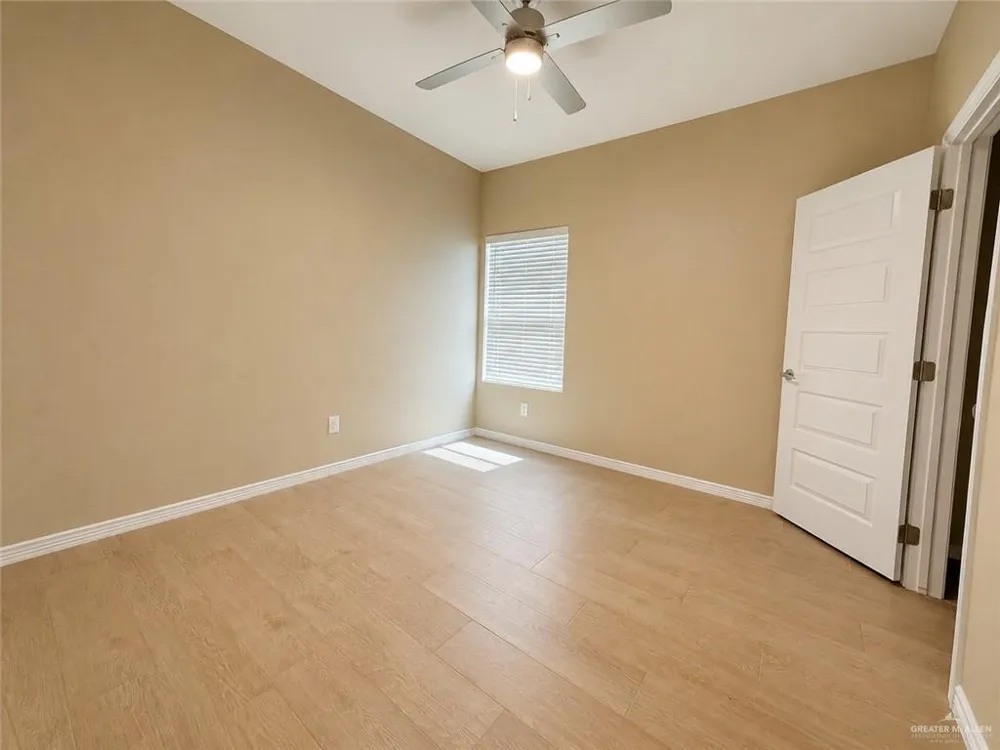 3101 W Sandlewood Street #1 Edinburg, TX 78541