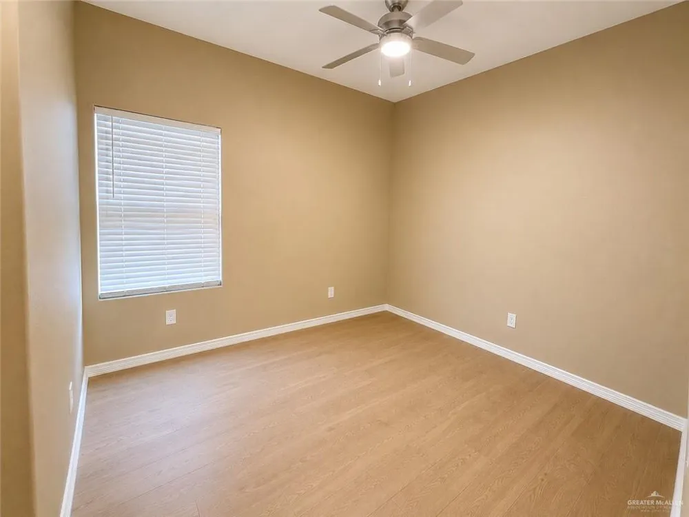 3101 W Sandlewood Street #1 Edinburg, TX 78541