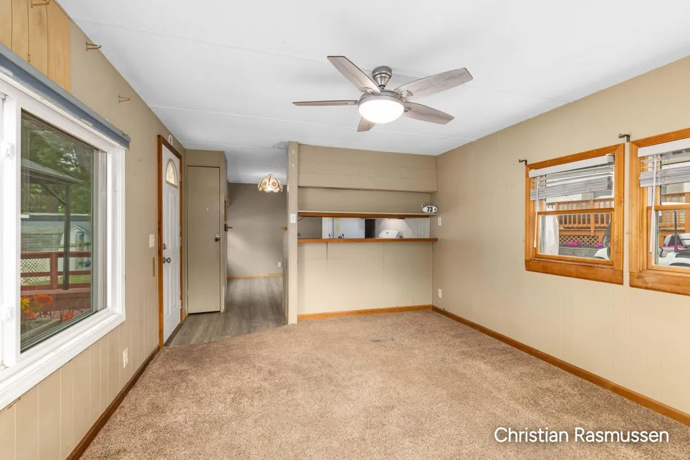 73 Lincoln Pines Resort Gowen, MI 49326
