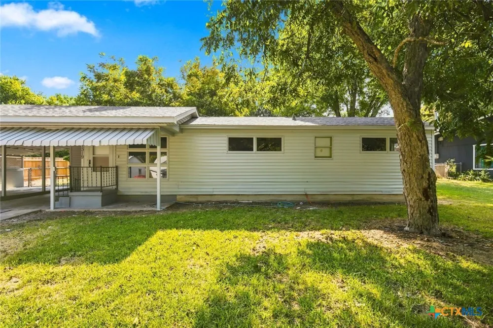 1319 S 37th Street Temple, TX 76504