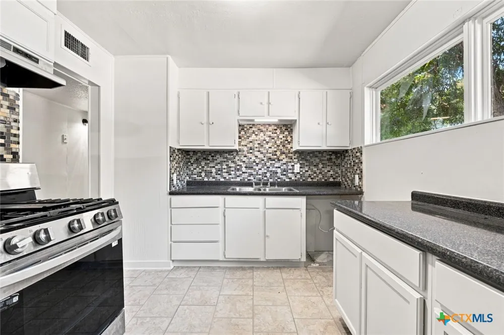 1319 S 37th Street Temple, TX 76504