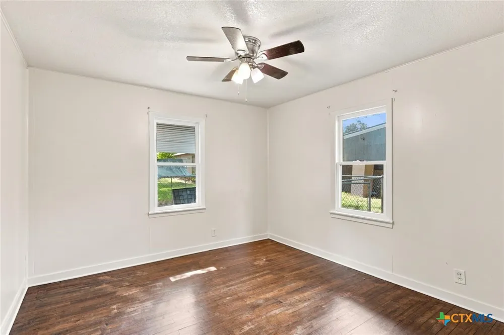 1319 S 37th Street Temple, TX 76504