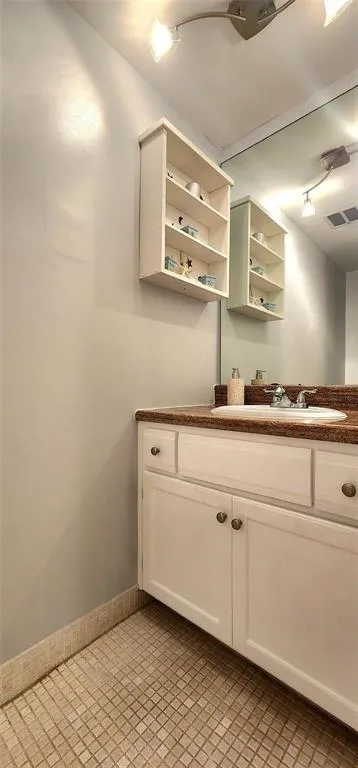 3740 INVERRARY DRIVE #3I Lauderhill, FL 33319