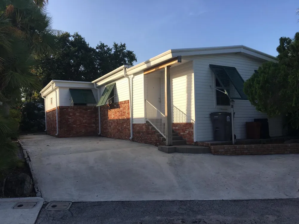 2911 Tangerine Lane West Palm Beach, FL 33403
