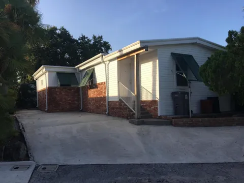 2911 Tangerine Lane