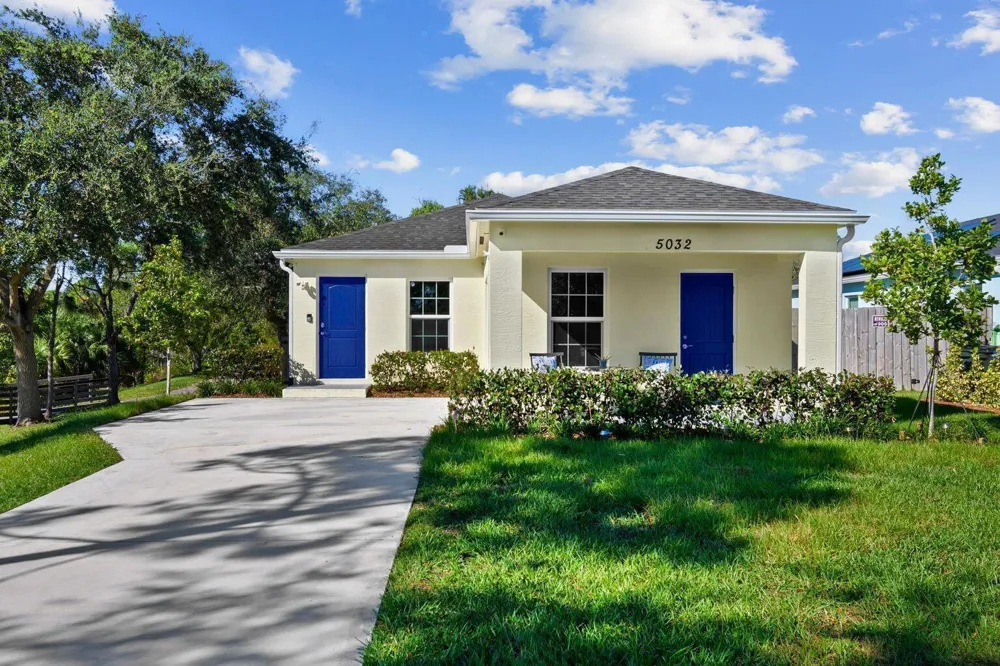 5032 SE FLOUNDER AVENUE Stuart, FL 34997