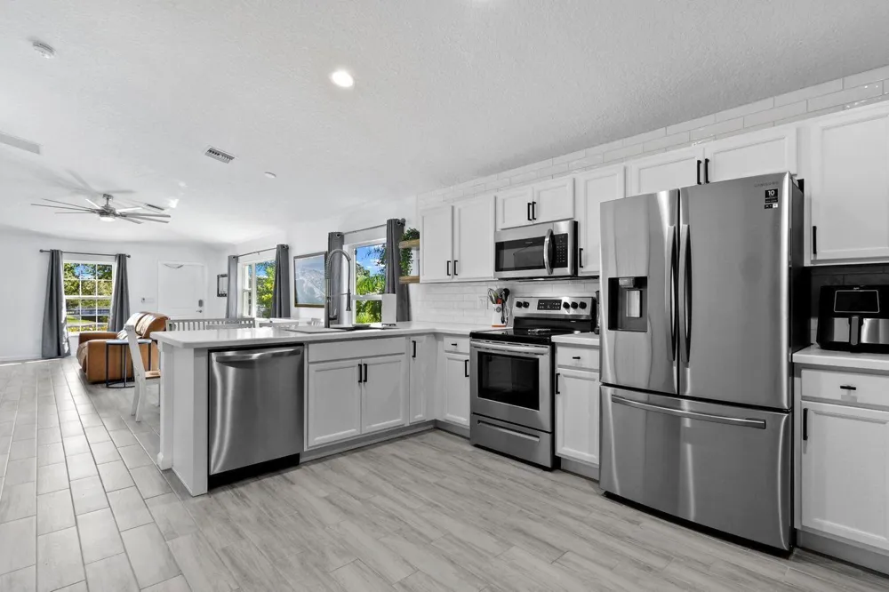 5032 SE FLOUNDER AVENUE Stuart, FL 34997