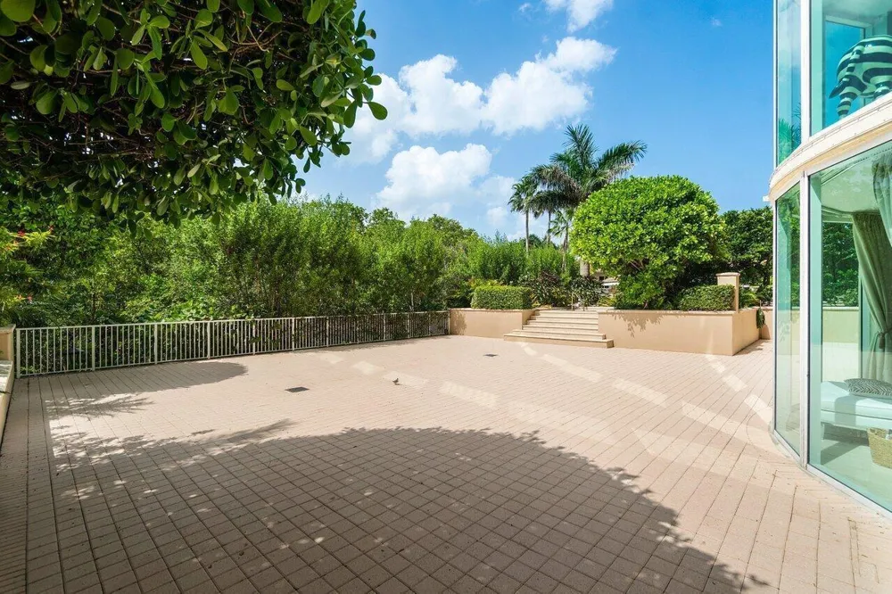 3720 S Ocean Boulevard #108 Highland Beach, FL 33487