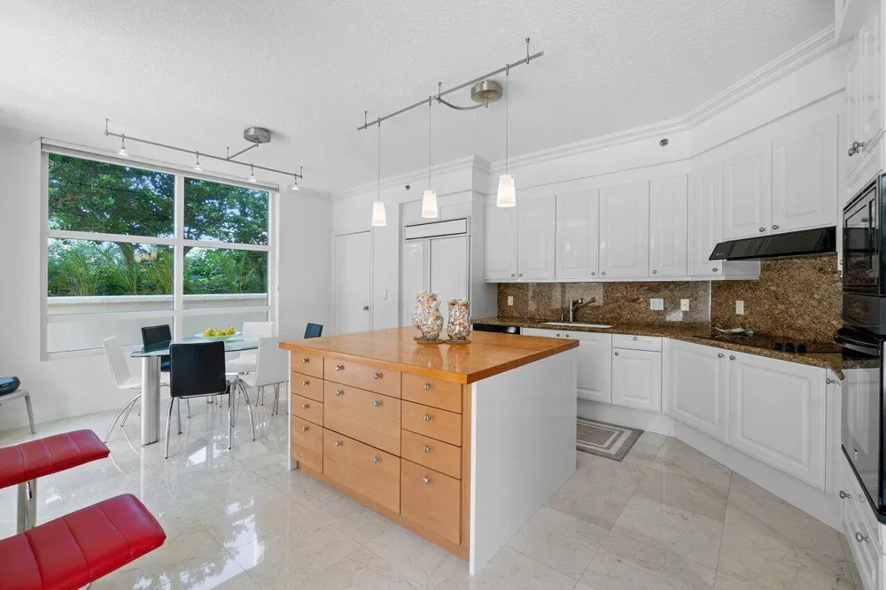 3720 S Ocean Boulevard #108 Highland Beach, FL 33487