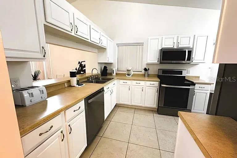 3129 BEAR PATH Kissimmee, FL 34746
