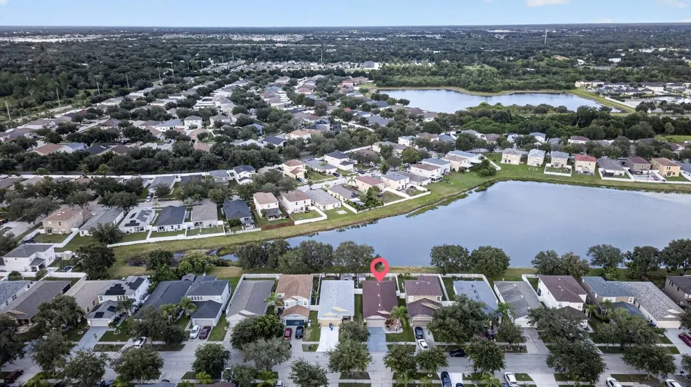 7961 CARRIAGE POINTE DRIVE Gibsonton, FL 33534