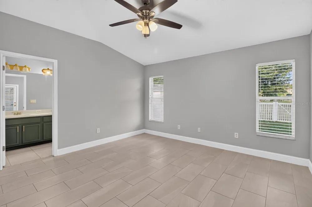 7961 CARRIAGE POINTE DRIVE Gibsonton, FL 33534