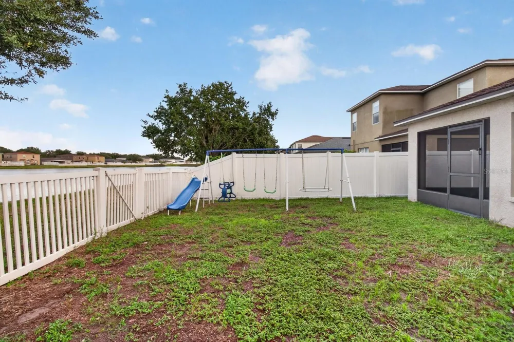 7961 CARRIAGE POINTE DRIVE Gibsonton, FL 33534