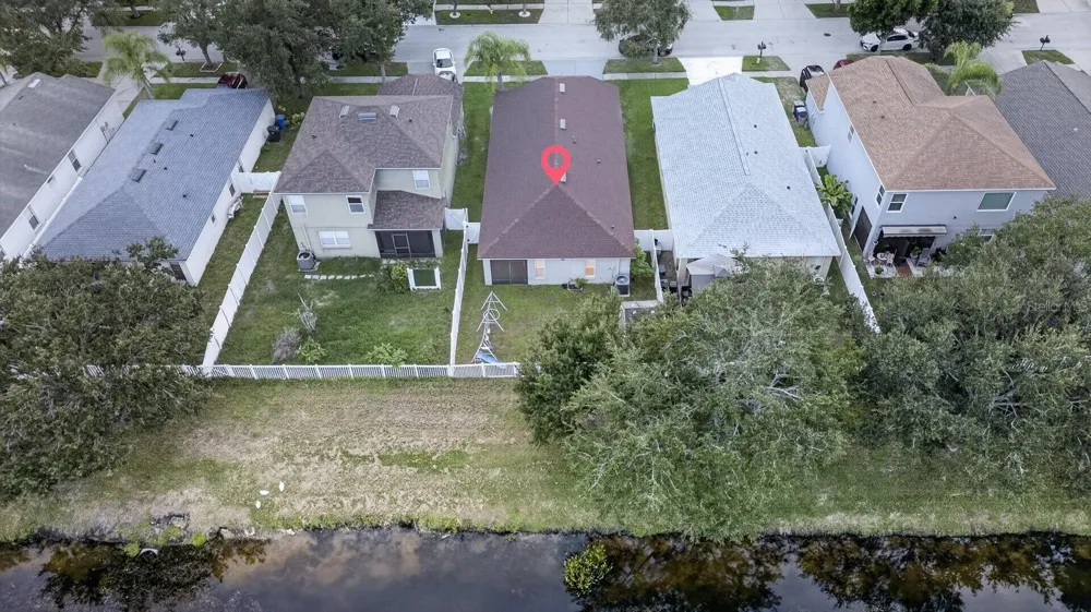 7961 CARRIAGE POINTE DRIVE Gibsonton, FL 33534