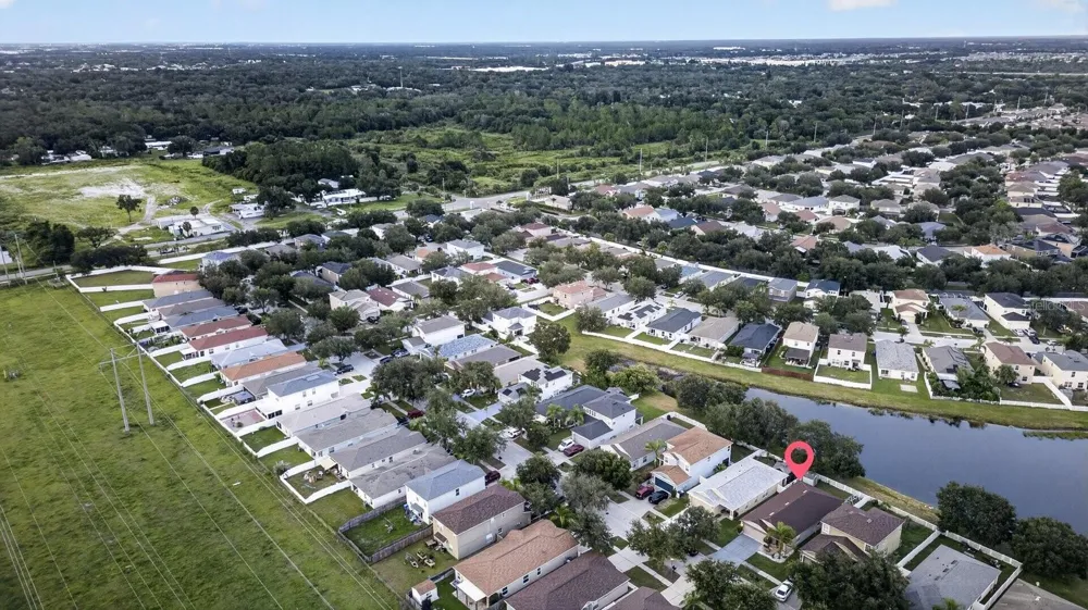7961 CARRIAGE POINTE DRIVE Gibsonton, FL 33534