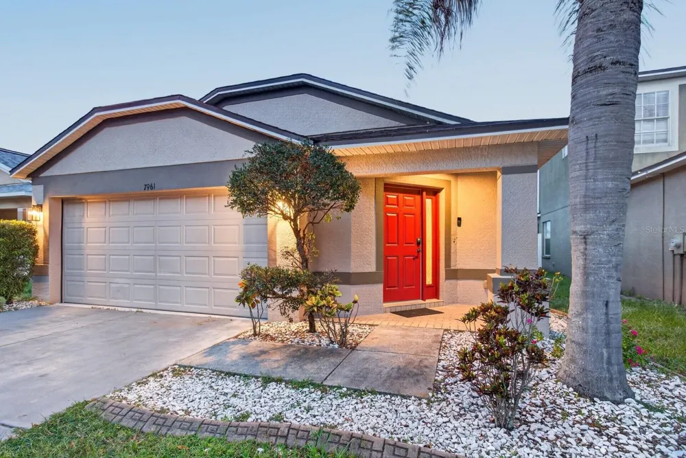 7961 CARRIAGE POINTE DRIVE Gibsonton, FL 33534