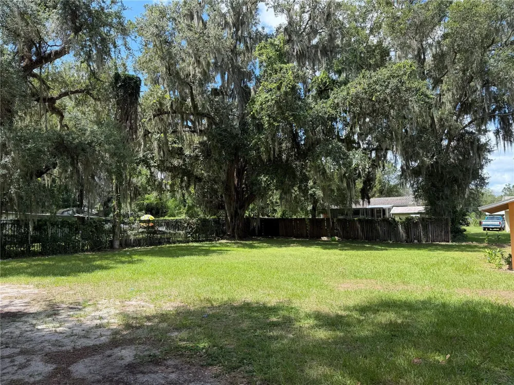 815 ORANGE AVENUE Fort Meade, FL 33841