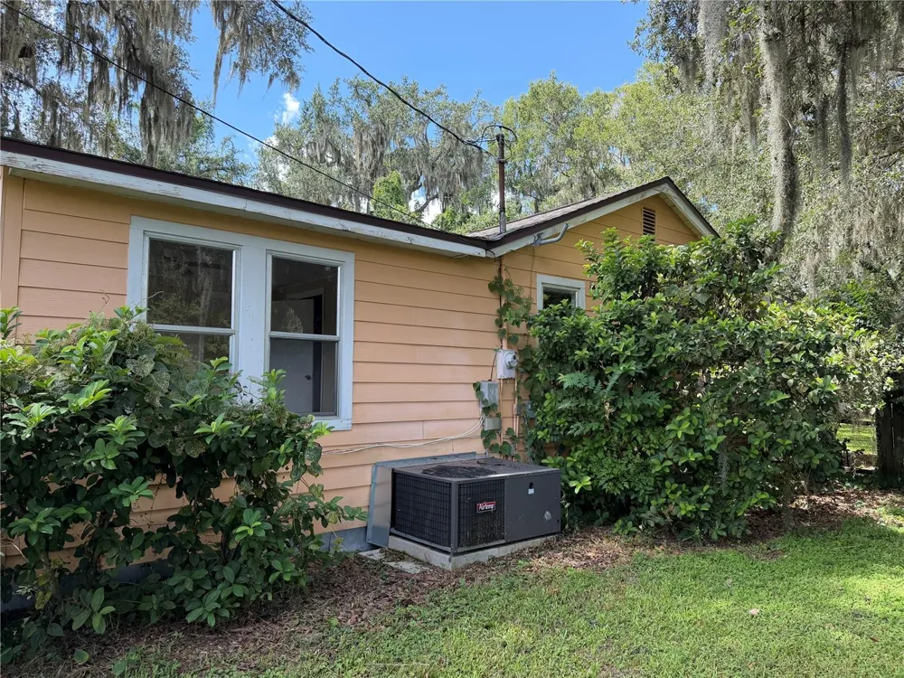 815 ORANGE AVENUE Fort Meade, FL 33841