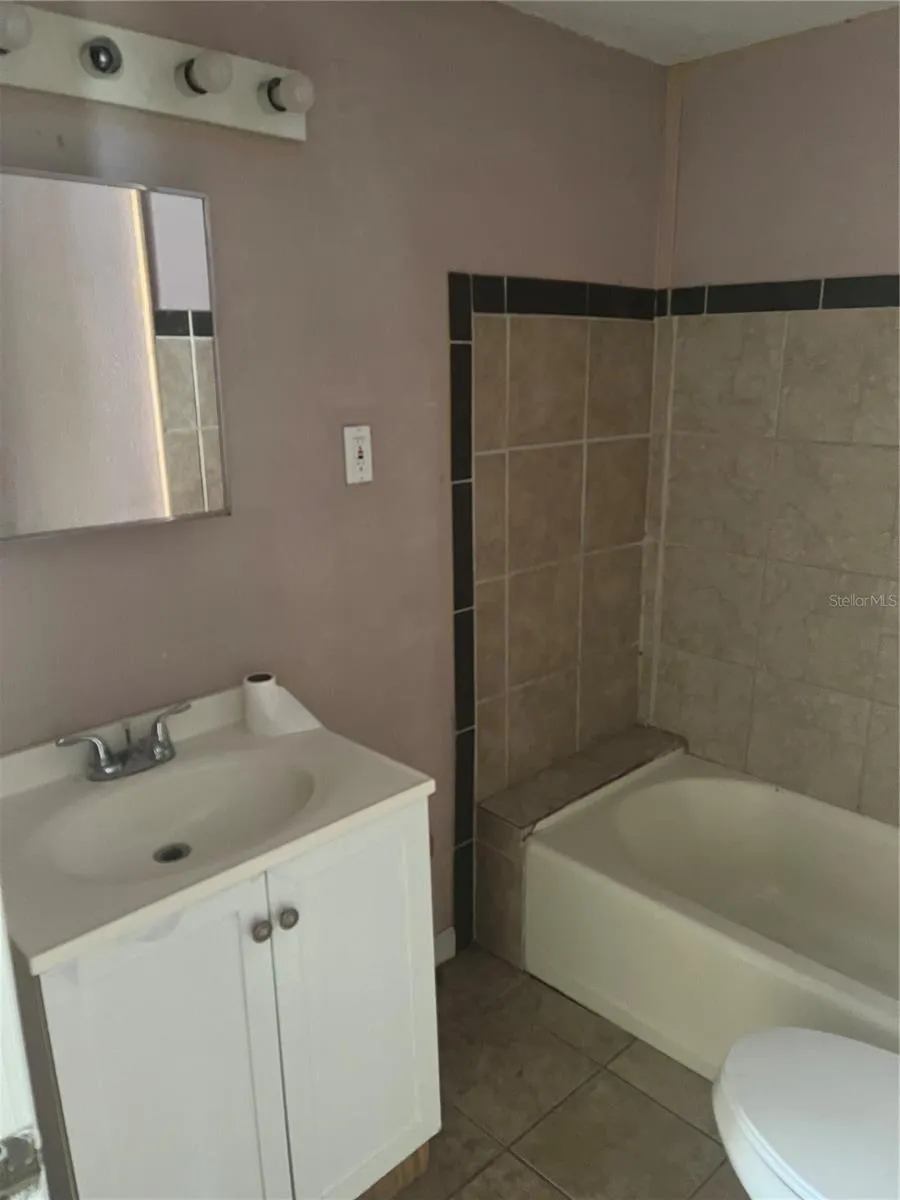 815 ORANGE AVENUE Fort Meade, FL 33841