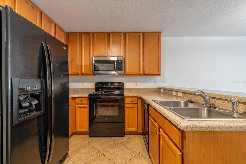 3745 COLLINGWOOD LANE Oviedo, FL 32765