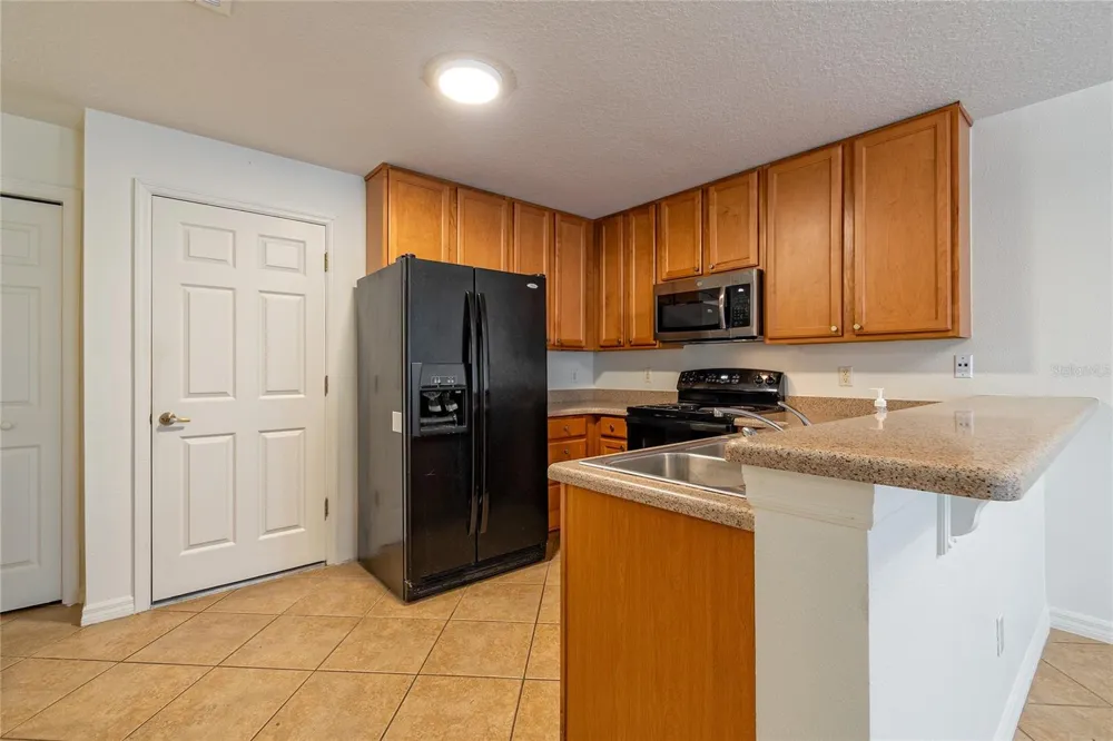 3745 COLLINGWOOD LANE Oviedo, FL 32765