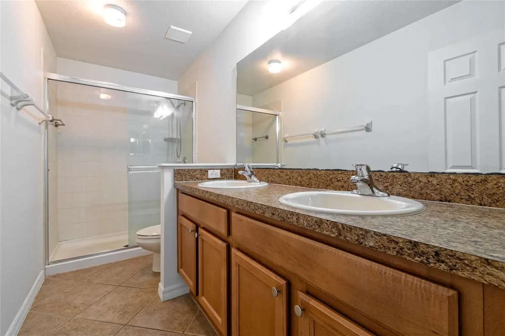 3745 COLLINGWOOD LANE Oviedo, FL 32765