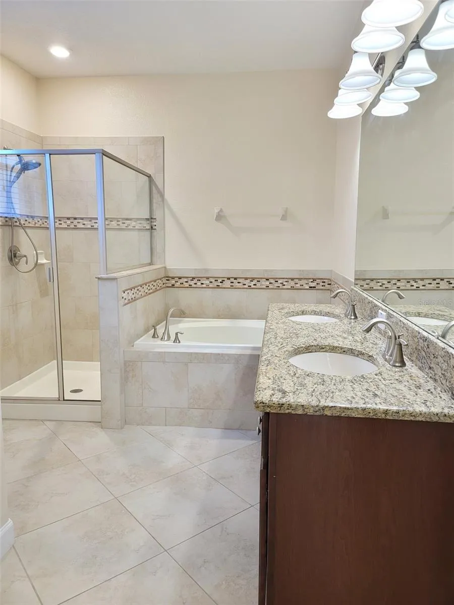 15030 EVERGREEN OAK LOOP Winter Garden, FL 34787