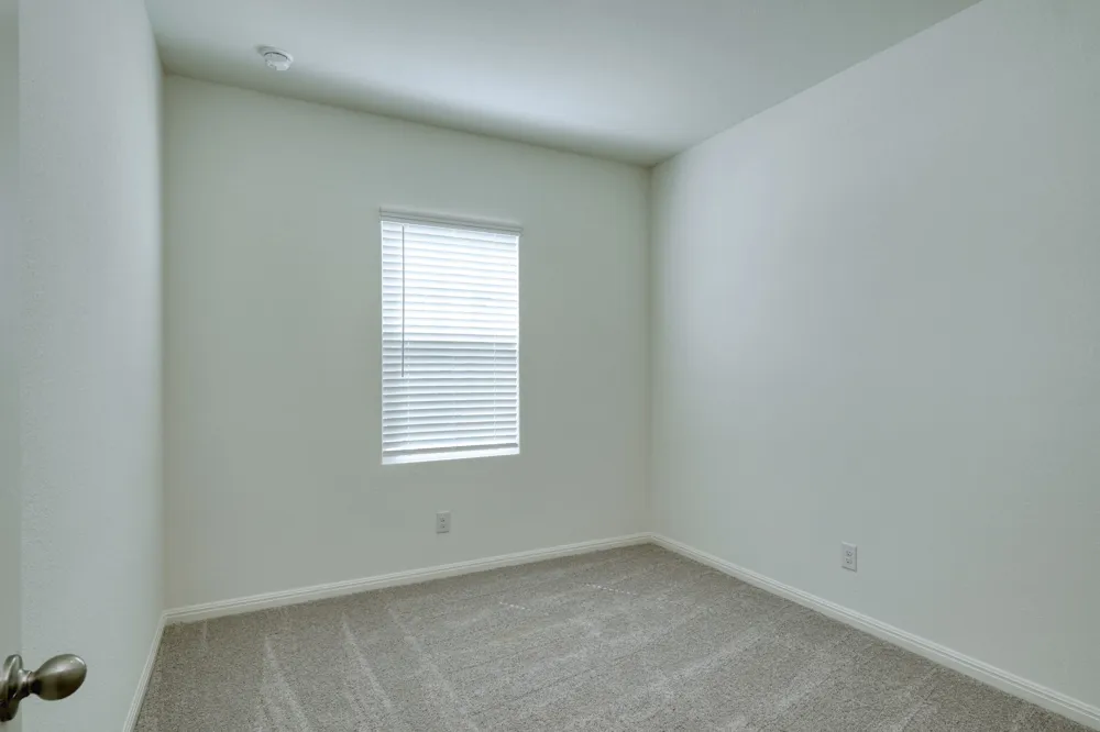 332 Sieders Street Taylor, TX 76574