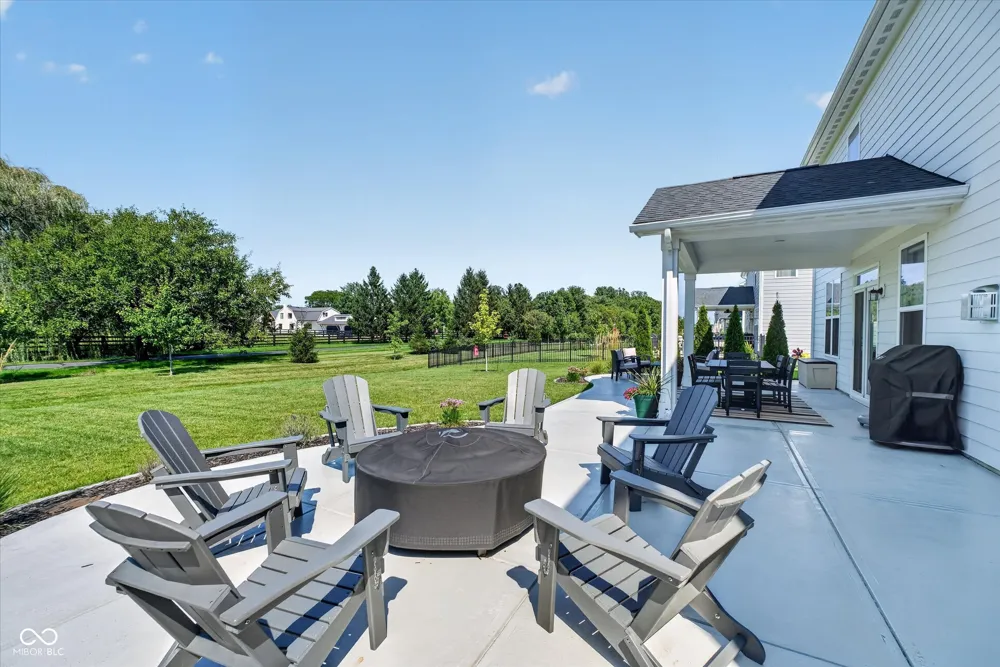 1370 Locomotive Drive Westfield, IN 46074