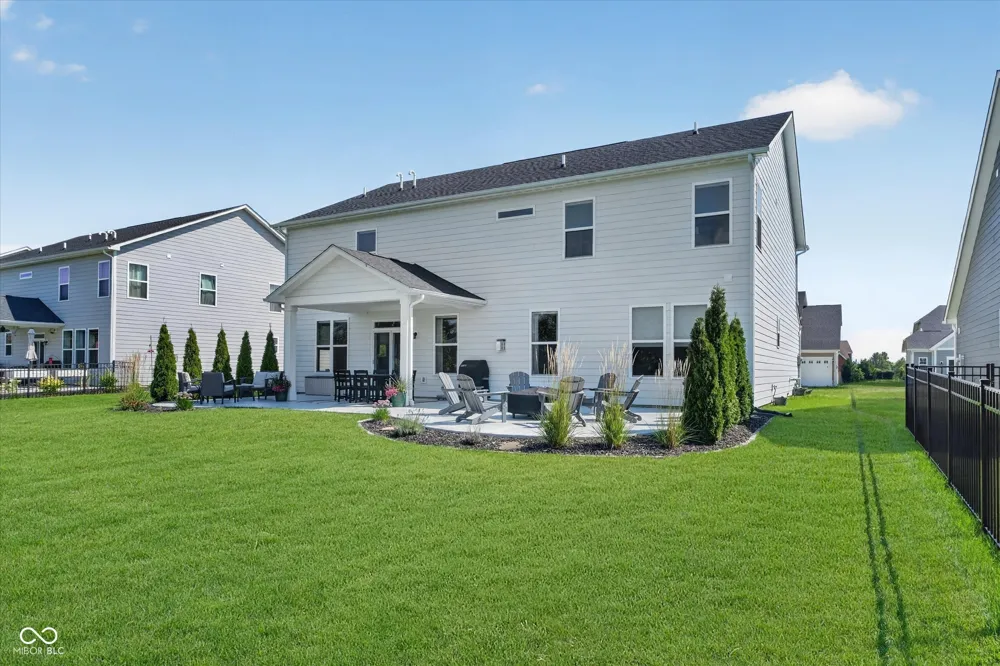 1370 Locomotive Drive Westfield, IN 46074