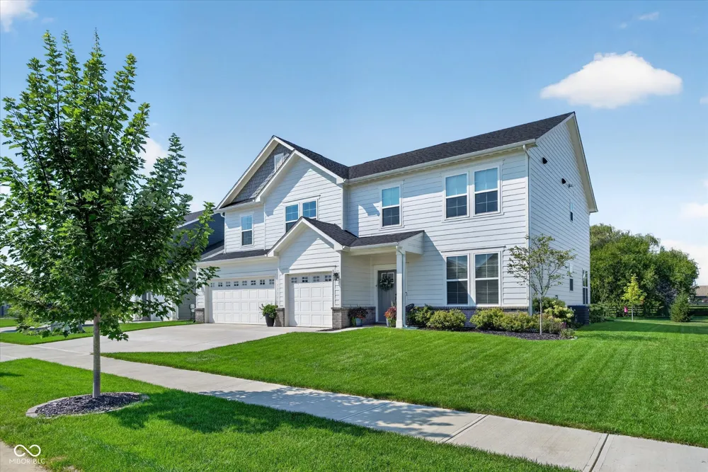 1370 Locomotive Drive Westfield, IN 46074