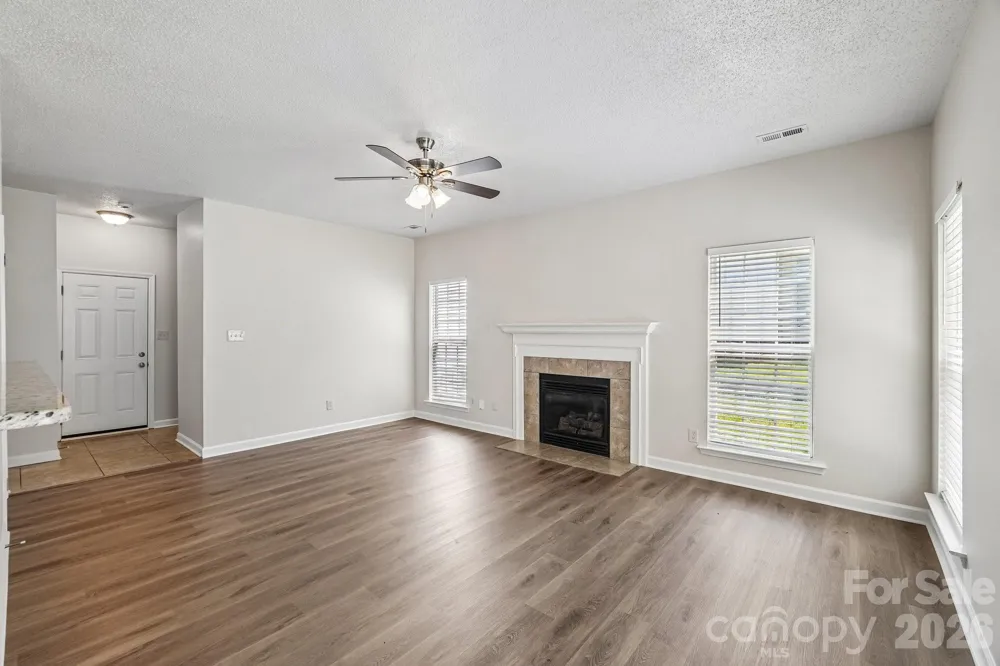 1916 Wilrose Place Matthews, NC 28105