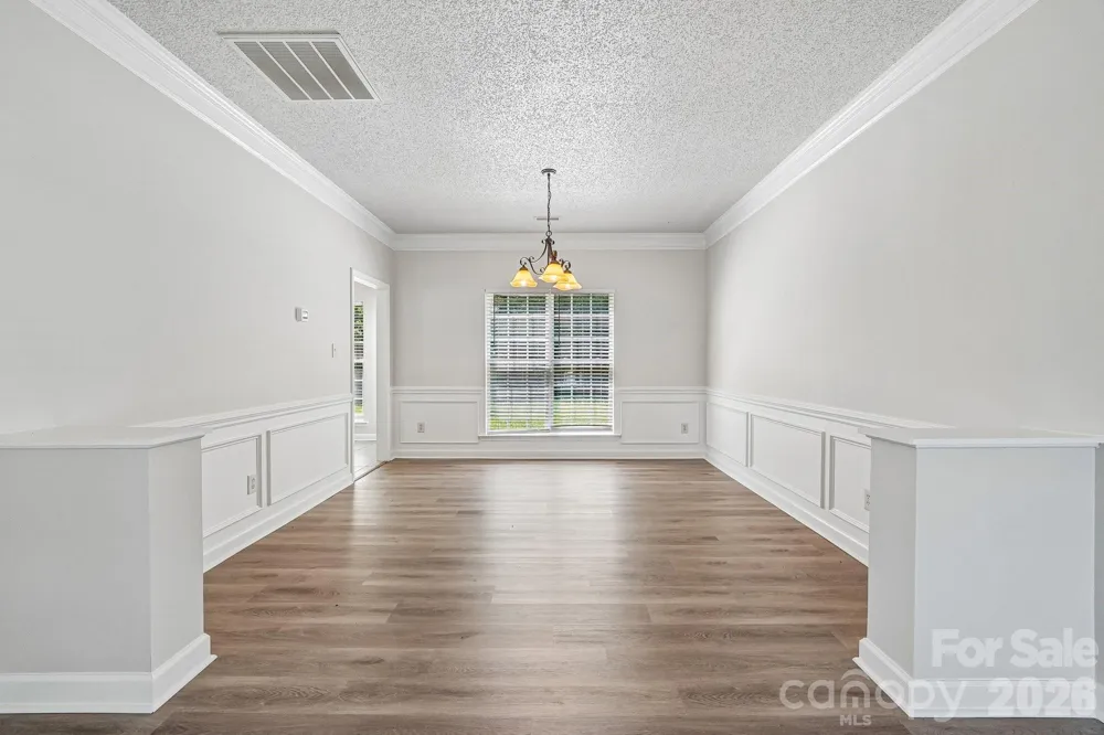 1916 Wilrose Place Matthews, NC 28105