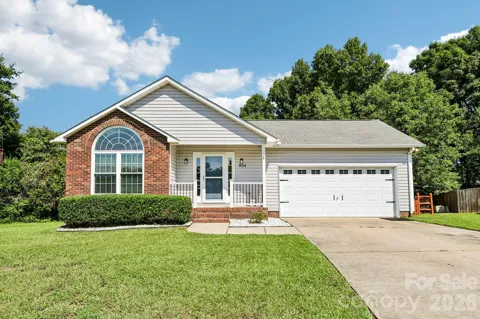 854 Highlander Court