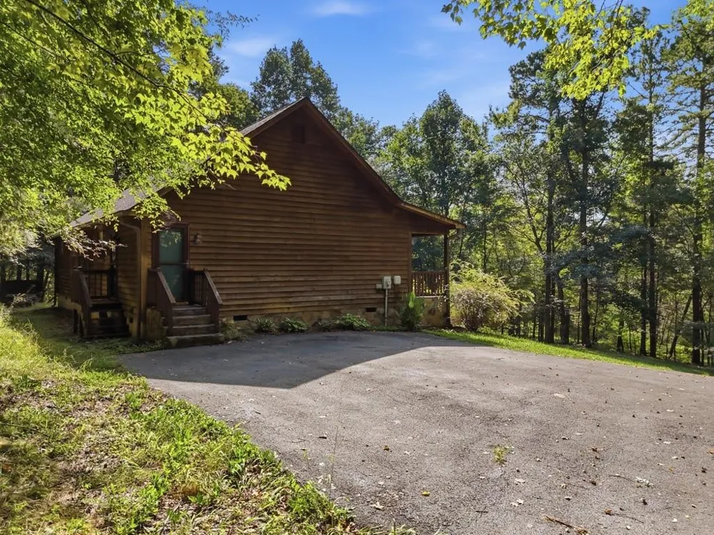 854 Williams Road Chickamauga, GA 30707